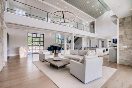 106 Glenmoor Drive Englewood-large-002-026-Living Room-1500x1000-72dpi